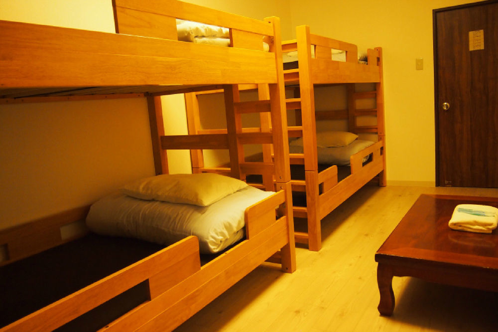 Khaosan Chitose Family Hostel Bagian luar foto