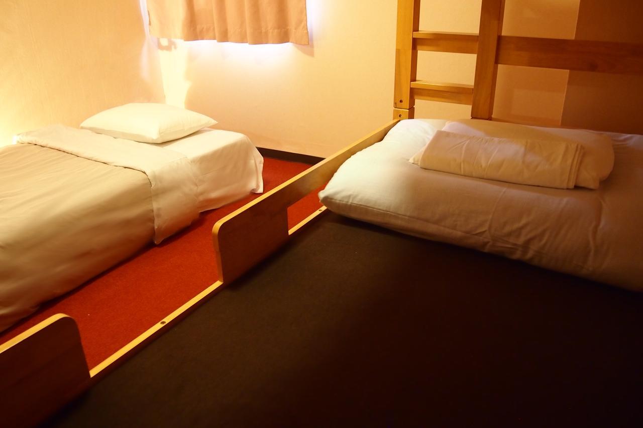 Khaosan Chitose Family Hostel Ruang foto