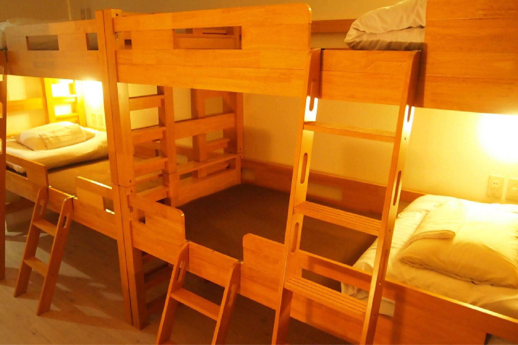 Khaosan Chitose Family Hostel Bagian luar foto